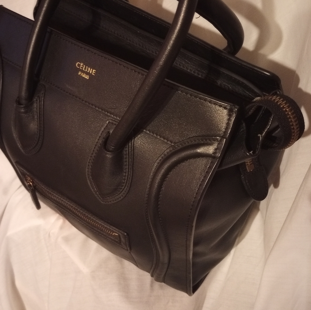 🍁Autumn Closeout SALE 25%🍂‼️Perfect Condition Celine Micro Luggage Handbag‼️